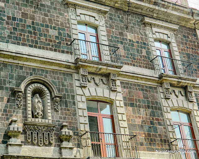 Casarão colonial no Centro Histórico da Cidade do México