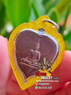 Thailand Amulet Rian Sangharaja (Pemimpin Bikkhu) Laos Y.M Phra Maha Phong Samaleuk yang wafat pada usia 100 tahun 6 bulan di tahun 2015