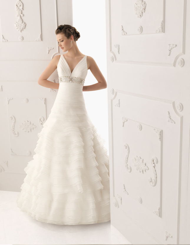 Alma Novia 2012 Bridal Collection + The dress of The Week