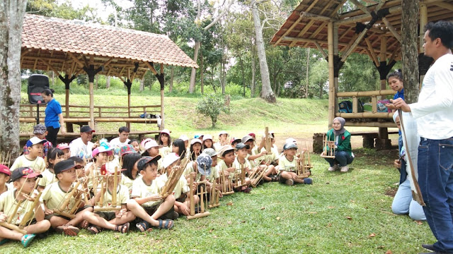 Outbound Anak Interaktif | Harmonisasi Angklung