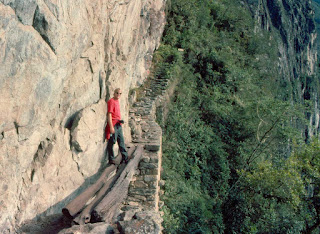 inca trail in peru