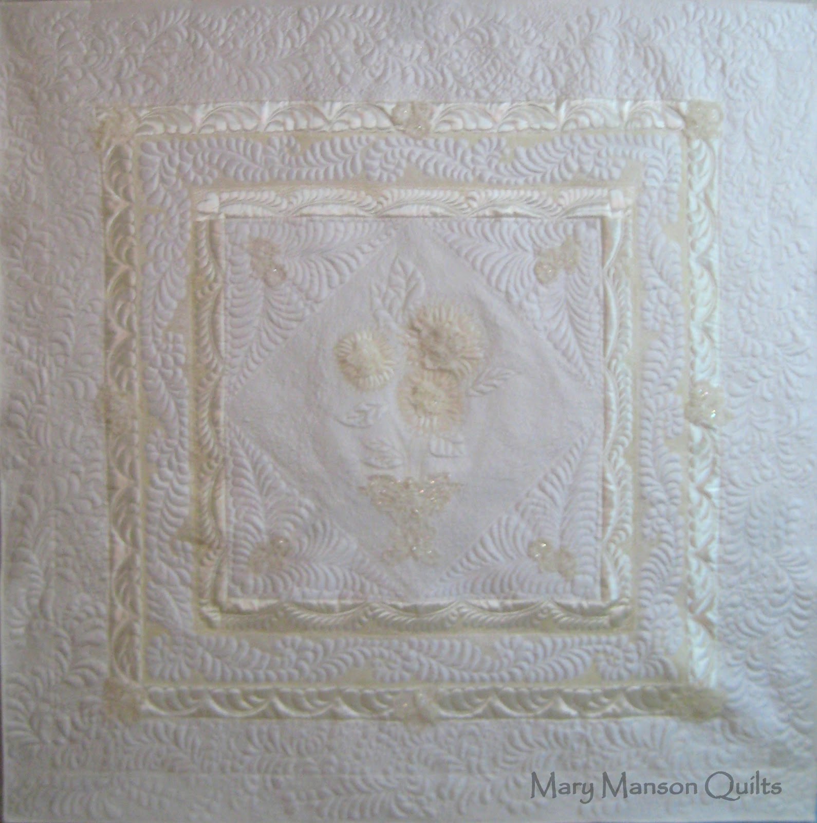 Mary Manson Quilts  Biggest Wedding  Dress  Quilt  Yet 