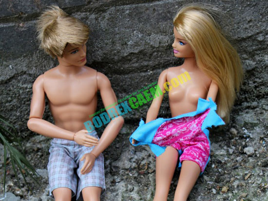 Beredar Foto Topless Kate Middleton Versi Boneka Barbie [ www.BlogApaAja.com ]