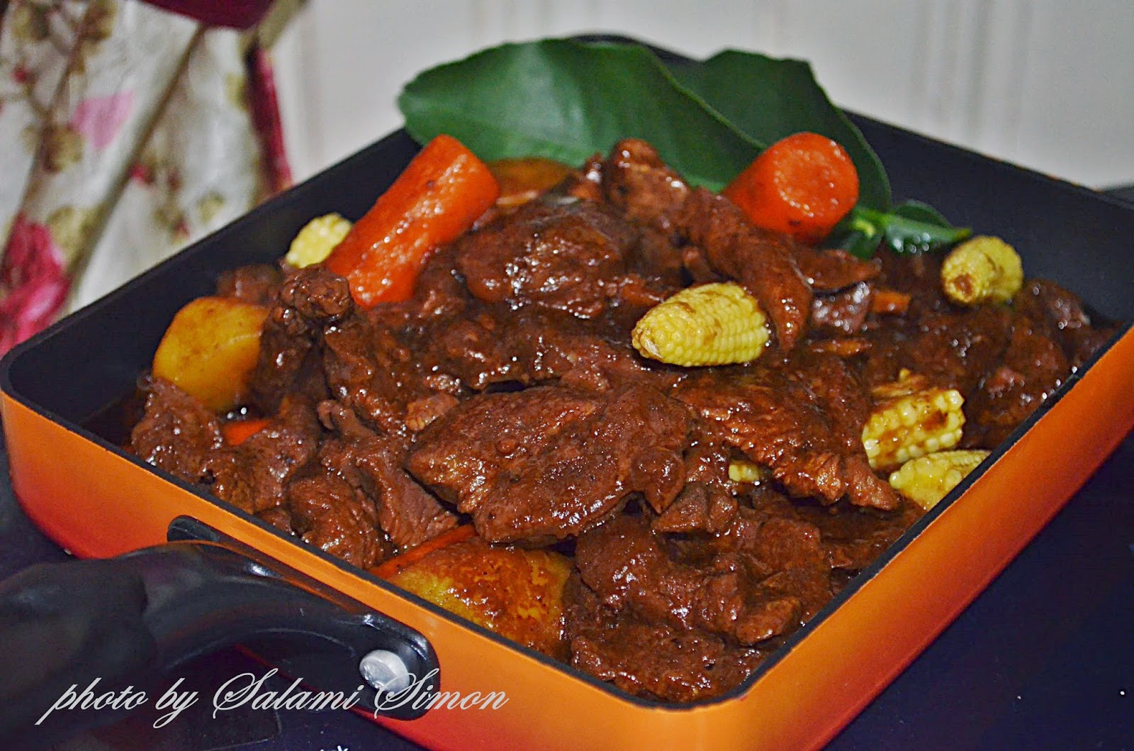 AMIE'S LITTLE KITCHEN: Daging Rusa Masak Sos Lada Hitam