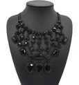 http://www.stylemoi.nu/black-stone-teardrop-tiered-necklace.html