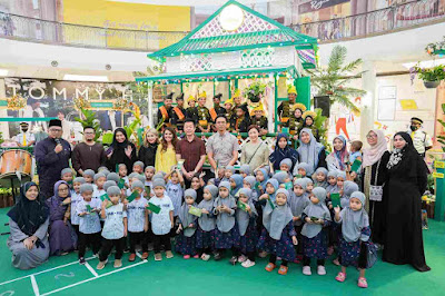 Alamanda Shopping Centre Spreads Hari Raya Cheer To Children of Pertubuhan Warisan Suci This Raya