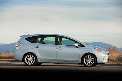 2012 Toyota Prius V Side View