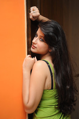 Actress Madhurima Hot Photo Shoot Gallery