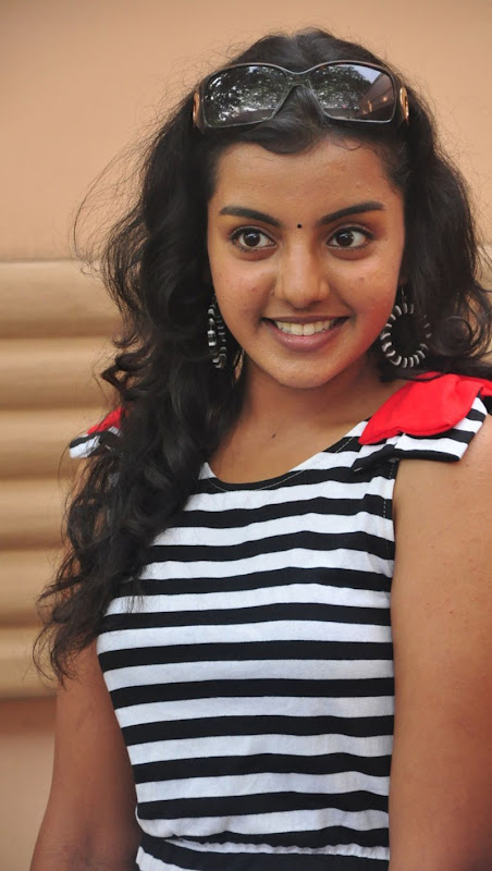 Divya Nagesh Arundati Movie Fame Actress Latest New Photo Shoot Photoshoot images