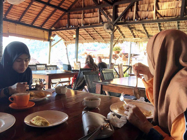 Breakfast at Mahi-Mahi Restaurant, Bubu Resort, Perhentian Island