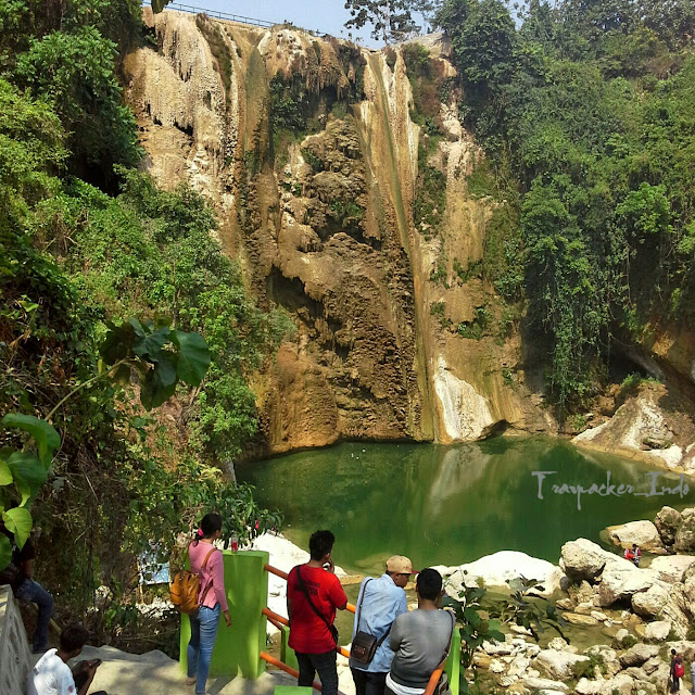 Air terjun nglirip