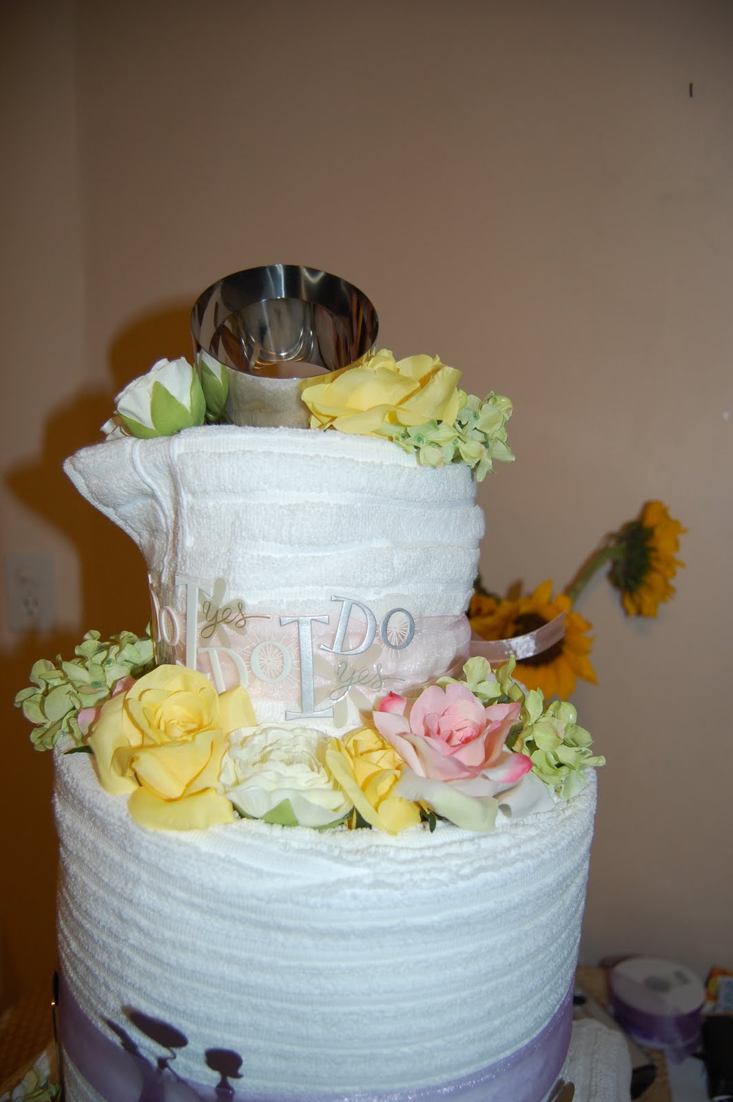 spring wedding cake ideas Posted by Ms. Christine at 10:40 AM
