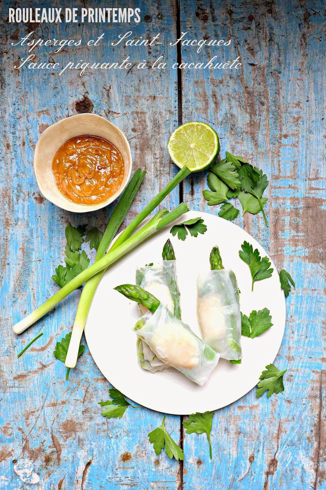 Rouleaux de printemps, asperges, Saint-Jacques, sauce piquante Ã  la ...