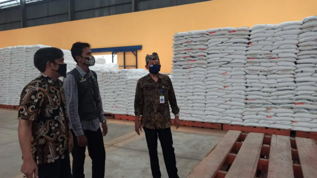 Nunggu Instruksi Pusat, 3.000 Ton Beras Sisa Impor 2018 Masih Tersimpan di Gudang Bulog