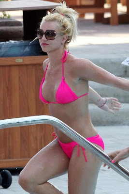 Britney Spears Bikini new sexy pics
