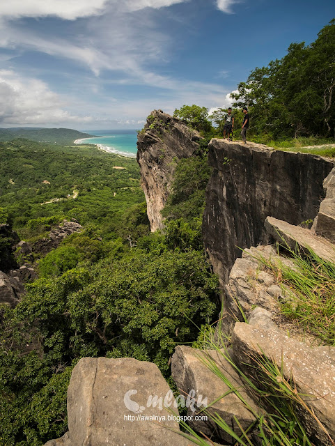 Pemandangan dari puncak pertama Fatuberoun