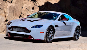 Eksterior Mobil Aston Martin V12 Vantage S Terbaru_2