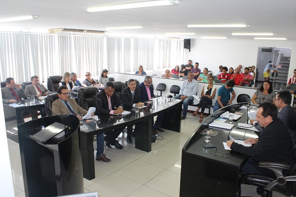 Vereadores de Delmiro Gouveia apresentam projetos que focam no desenvolvimento do município