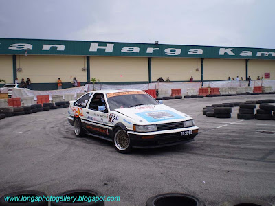 Toyota Corolla Levin AE86 Drift Car