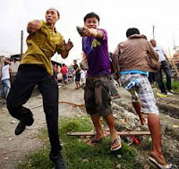 Taufan Haiyan adalah bala kerana merobohkan masjid