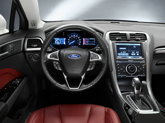 Novo Fusion 2013 (Mondeo) - interior