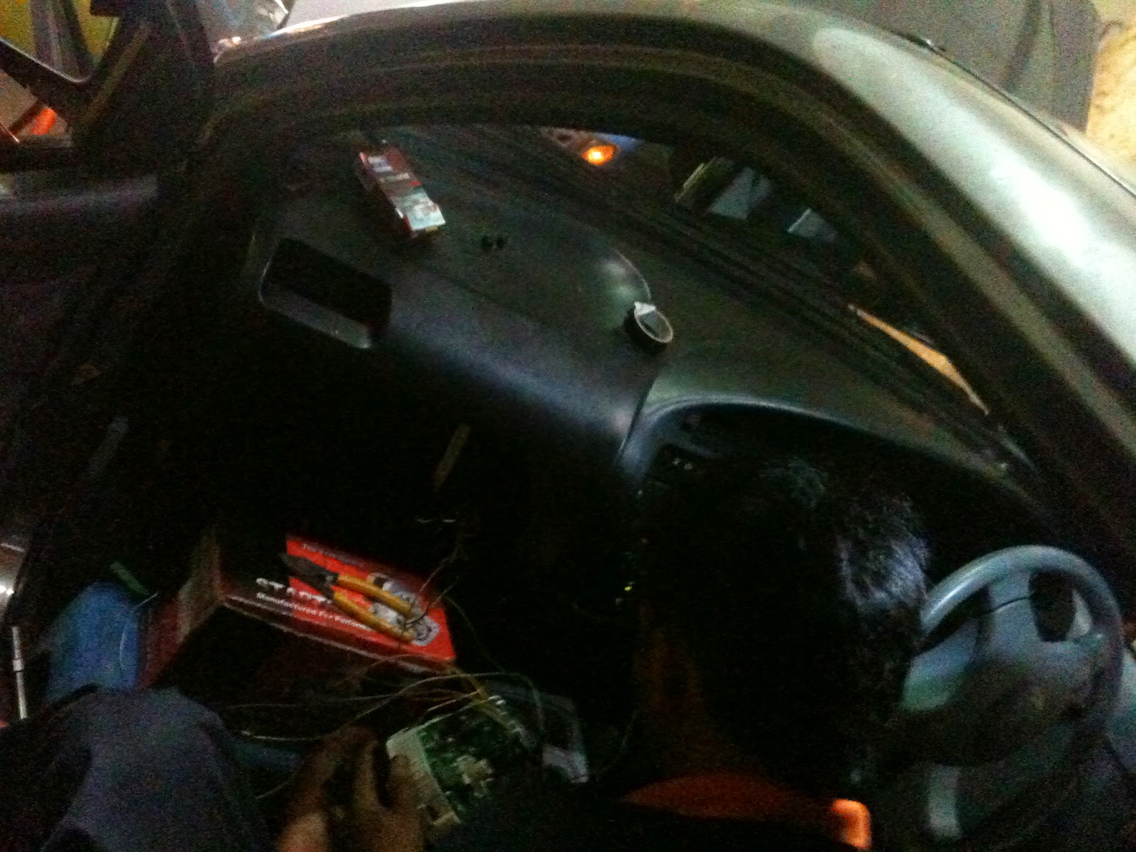 Am Auto Service Penang: Pemasangan Dashboard L5 , doortrim 