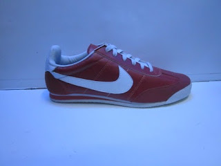 Nike Jelly Online Merah