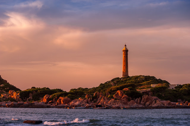 Ke Ga lighthouse in early morning