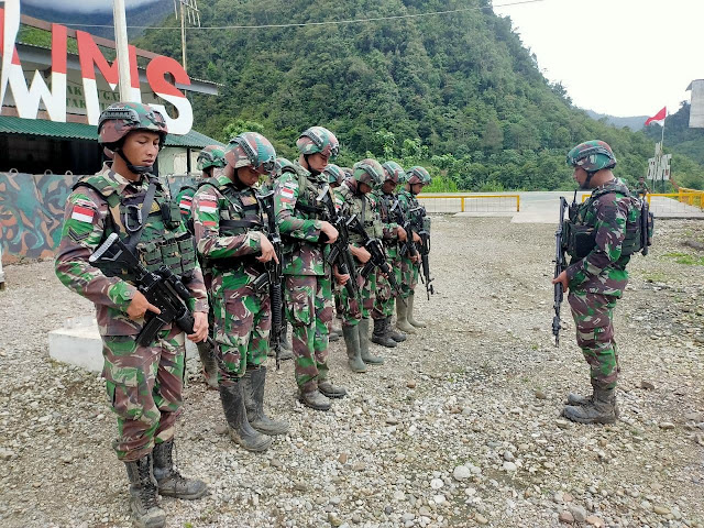 Sinergitas TNI dan Dinkes Kabupaten Mimika Dalam Pelayanan Kesehatan di Kampung Opitawak