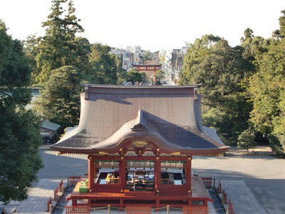  鶴岡八幡宮舞殿