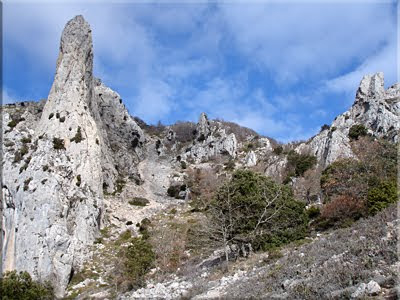 La afilada aguja de la Peña Los Cencerros