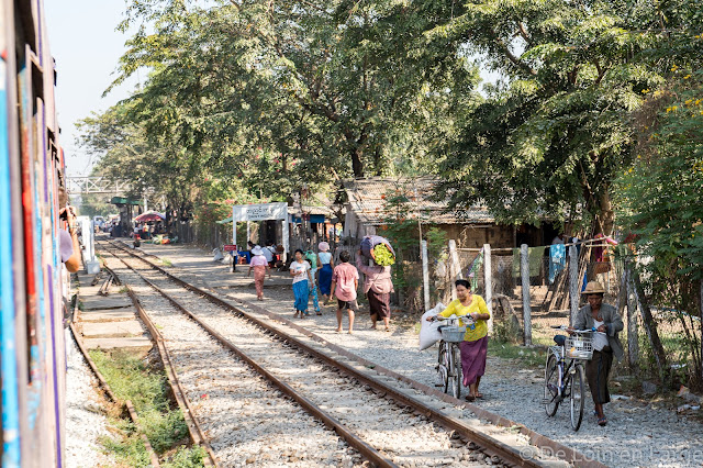 Circular train-Yangon-Myanmar-Birmanie