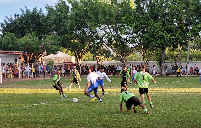 Começou o Campeonato de Futebol Amador de Cardoso Moreira