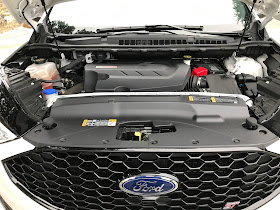 Engine in 2019 Ford Edge ST