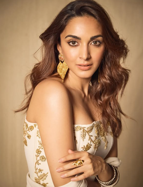 Kiara Advani Best Latest Photo Shoots Photos