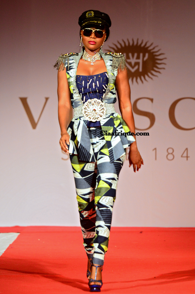Vlisco Fashion Show Cotonou 2012: Grace wallace 