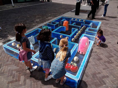 3D Street Paintings Seen On www.cars-motors-modification.blogspot.com