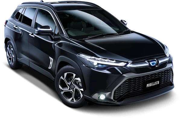 Toyota Corolla Cross recebe personalização esportiva no Japão