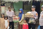 Satu Keluarga Miskin di Pijay Dapat Bantuan Sembako Dari Polisi