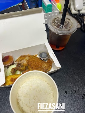 Nasi Ayam Penyet Waroeng Penyet Memenuhi Piawaian