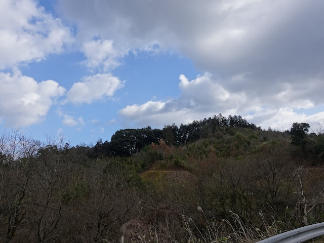 緑水湖　文芸の小径　上長田小学校の跡地