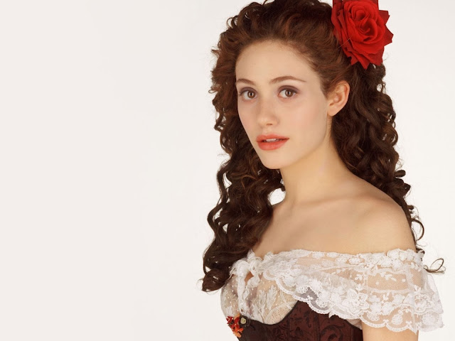 Emmy Rossum Wallpapers Free Download