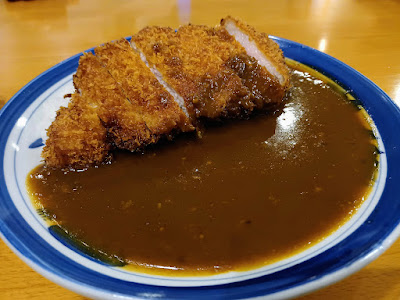 山正亭のカツカレー