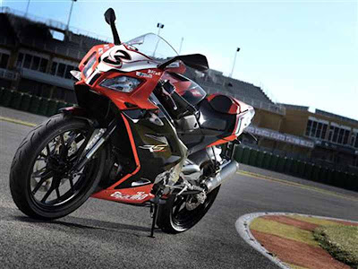 NEW APRILIA RS 125 (2010) MOTORCYCLE