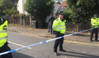 Police hunt for terror suspect after Tube bomb at Parsons Green