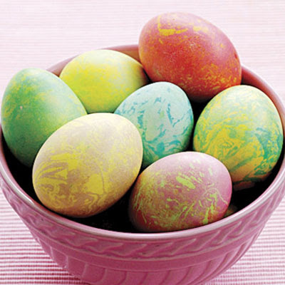 7 Unique Ways to Dye Easter Eggs