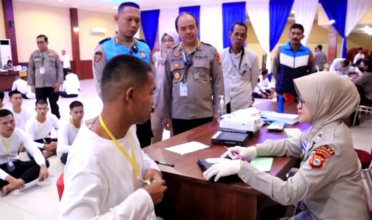 Hari Kedua Rikkes Tahap Pertama Casis Bintara Polri Panda Pklda Sulsel TA 2024, Inilah Pesan Kabiddokkes Polda Sulsel