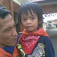 Bocah TK Ini Tancapkan Bendera Merah Putih di 10 Gunung