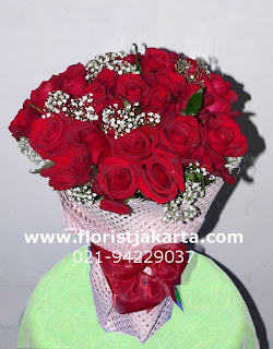 bunga mawar untuk istri tercinta
