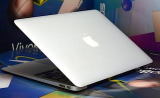 Jual Macbook Air Core i5 MD223LL Mid 2012